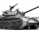 Танк Т-54 рассчитан на экипаж из 4-х человек 