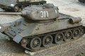 Легендарный советский средний танк Т-34 на постаменте